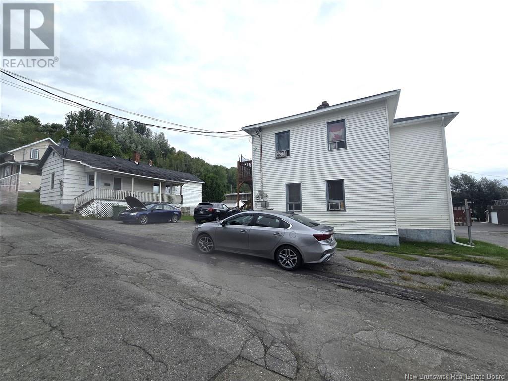 23 Rosario Street Unit 17, Edmundston, NB E3V 1M7