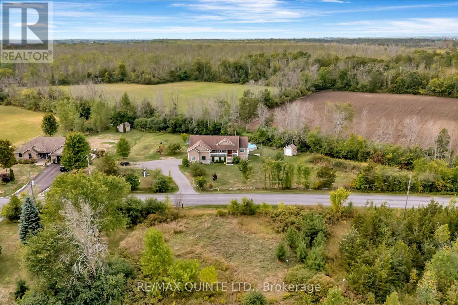 405 Brennan Rd, Belleville, ON K8N 4Z6