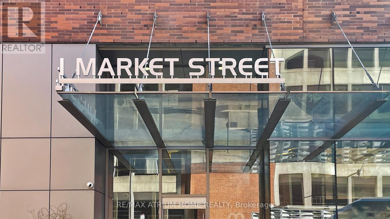 2213 1 Market St, Toronto, ON M5E 0A2