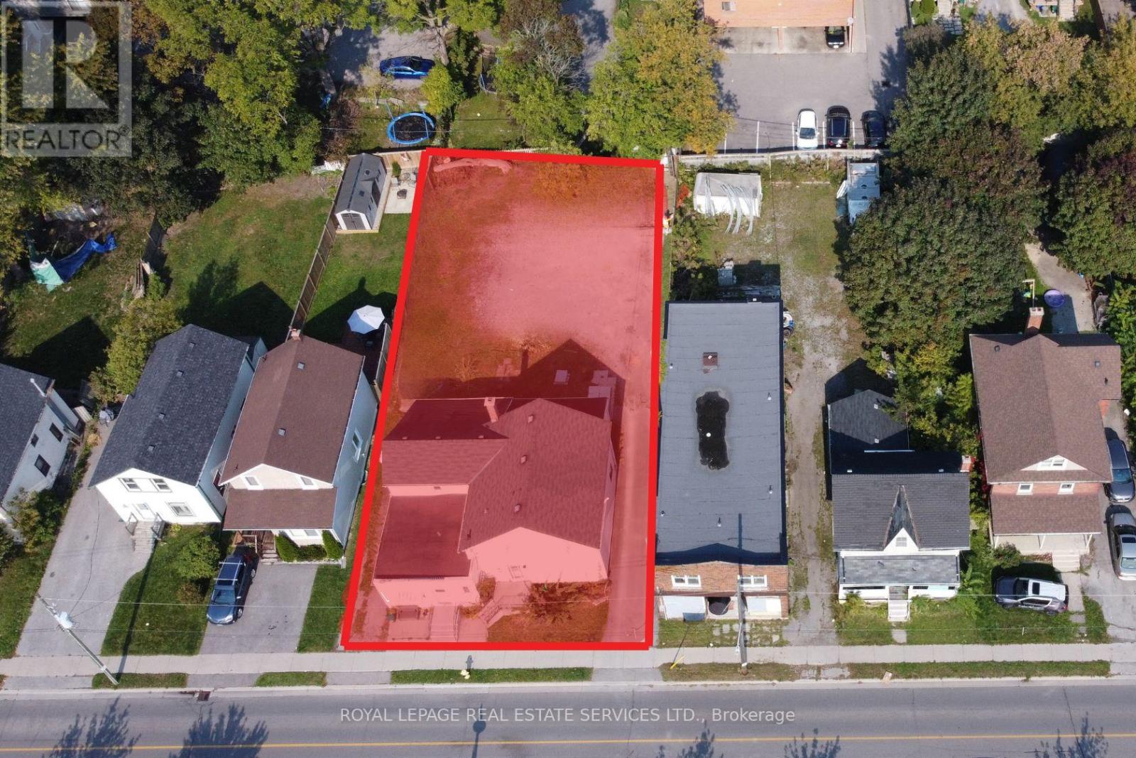 150 William St E, Oshawa, ON L1G 1K6