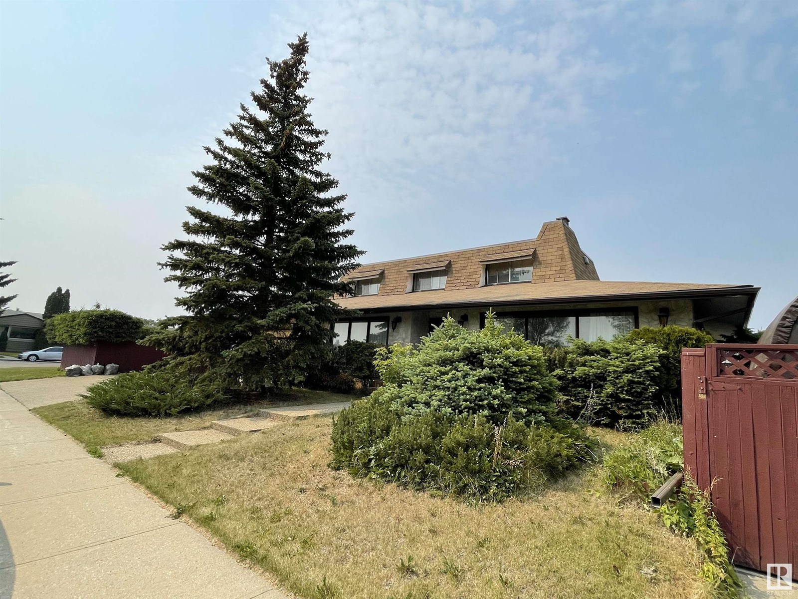 96 Av Nw Unit 16628, Edmonton, AB T5P 0E1