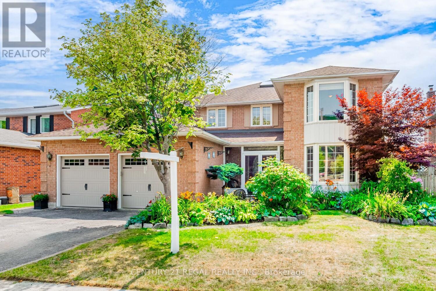42 Milner Cres, Ajax, ON L1S 4X4