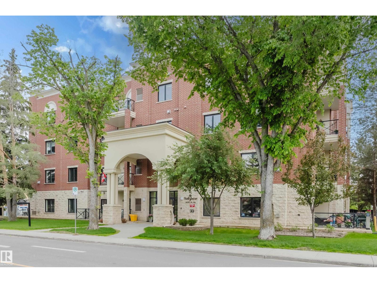 14205 96 Avenue Northwest #402, Edmonton, AB T5N 0C2
