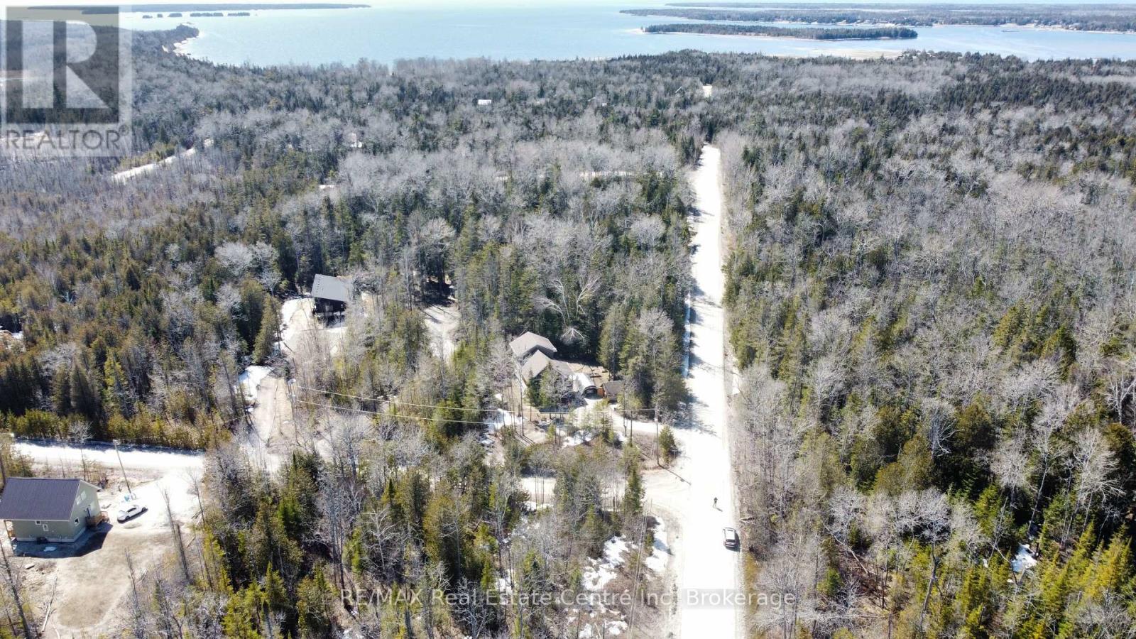 35 Hardwick Cove Rd W, Northern Bruce Peninsula, ON N0H 1W0
