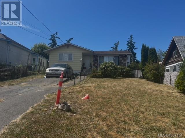 8082 York Ave, North Cowichan, BC V0R 1R0