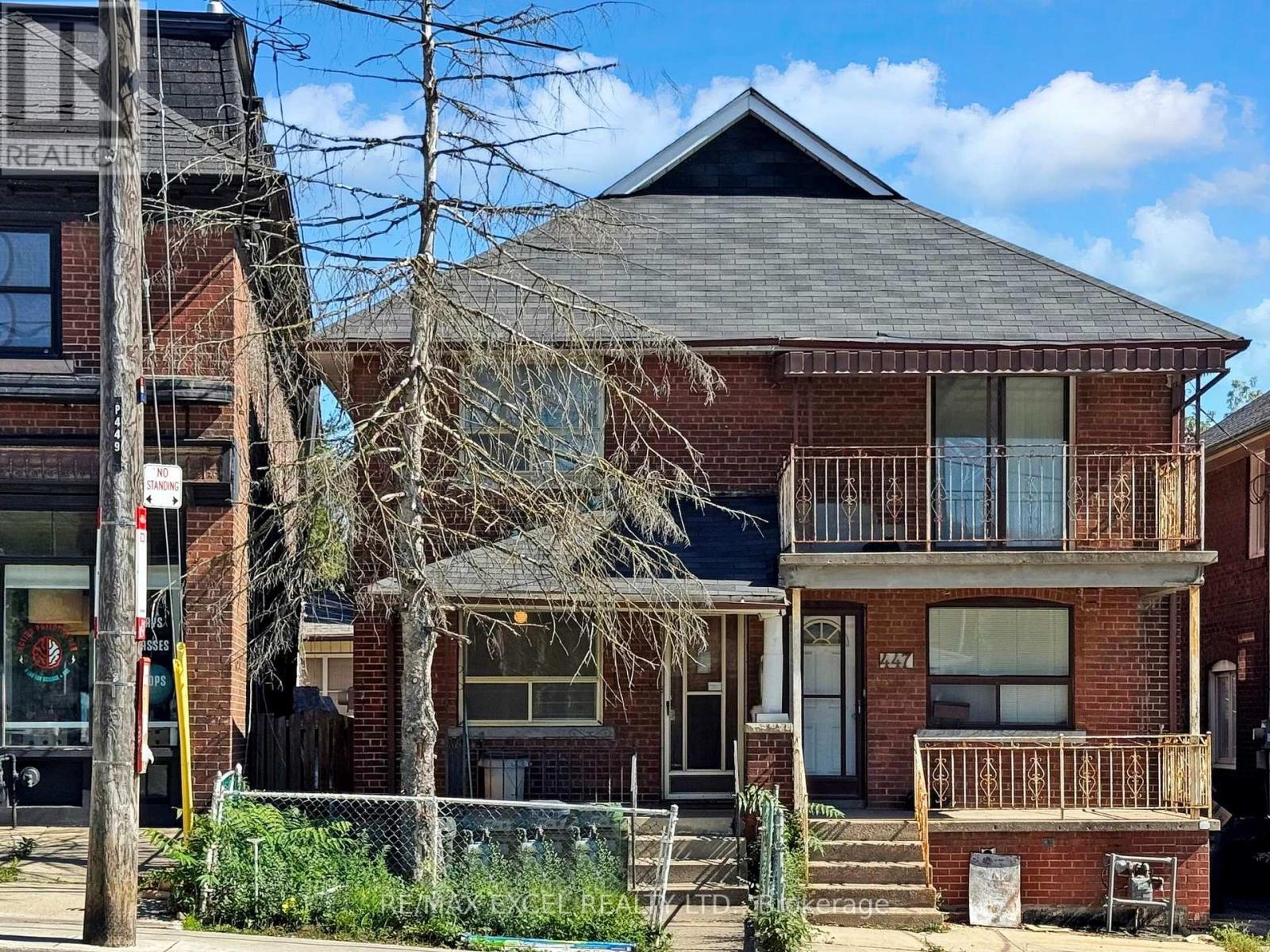 449 Christie St, Toronto, ON M6G 3C7
