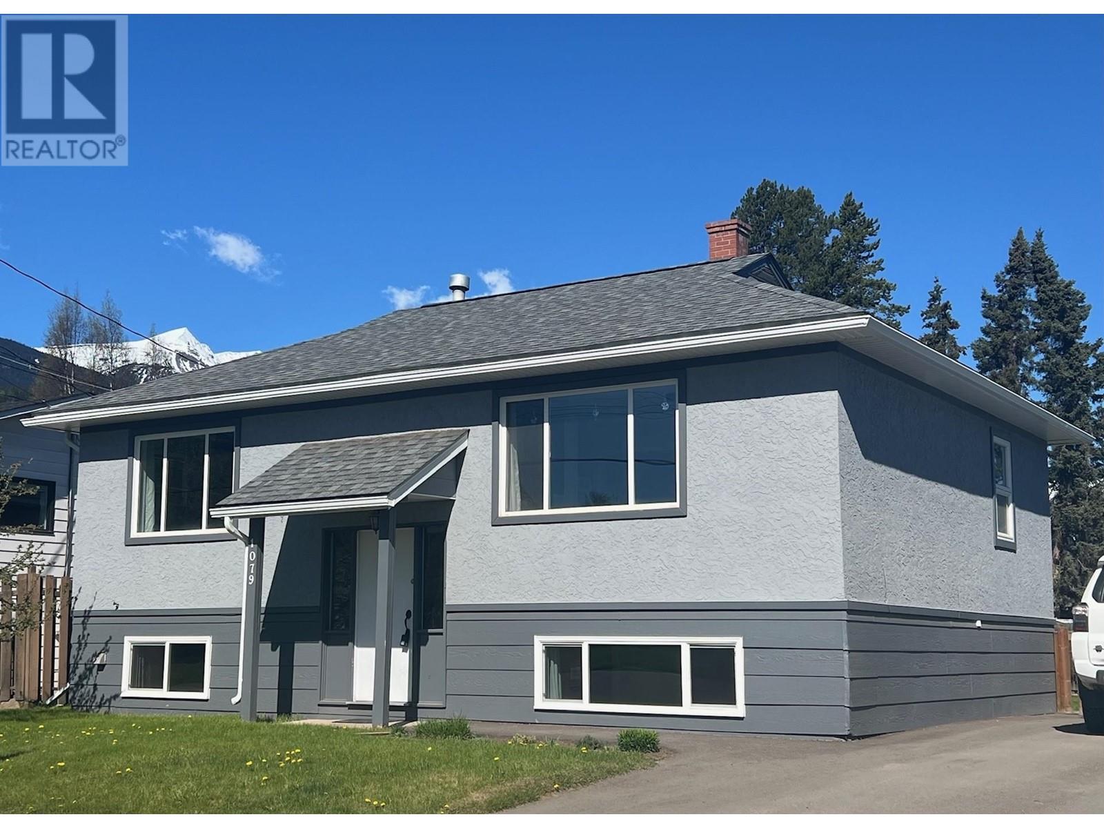 1079 Toronto St, Smithers, BC V0J 2N0