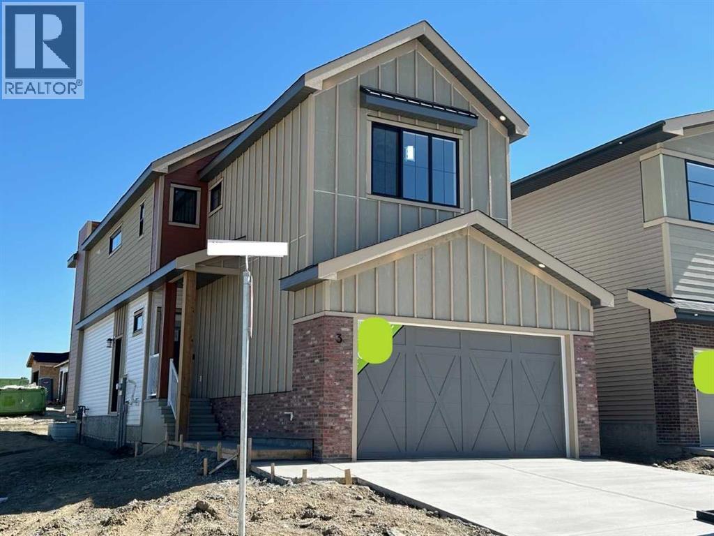 3 Heritage Link, Cochrane, AB T4C 2J8