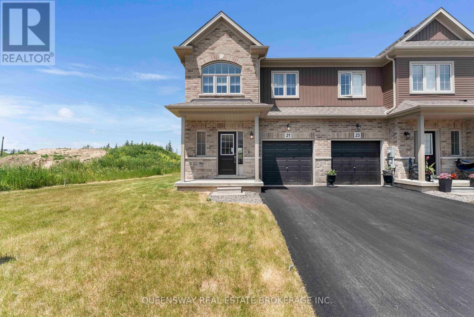 21 Zoe Ln, Hamilton, ON L0R 1C0