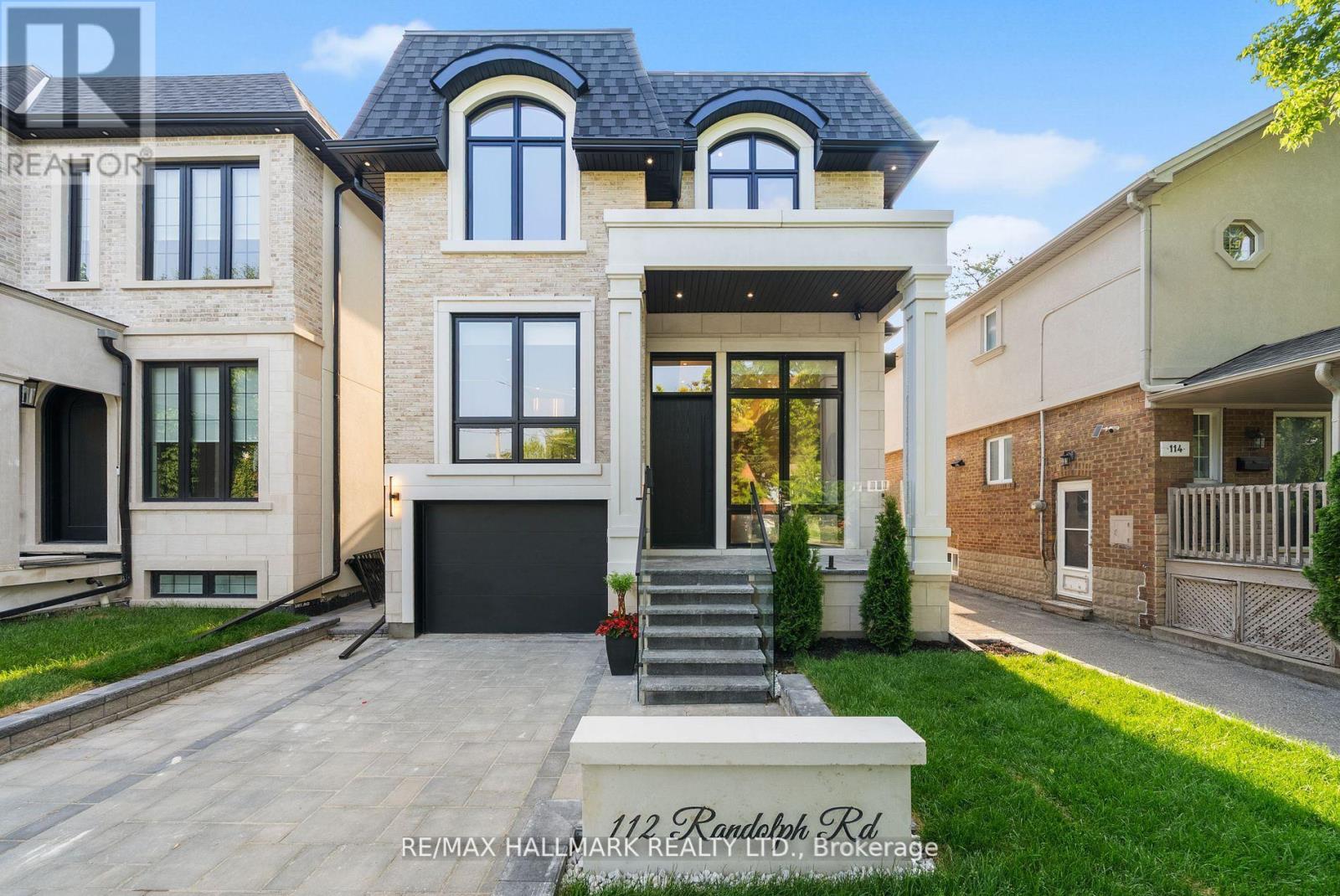 112 Randolph Rd, Toronto, ON M4G 3R9