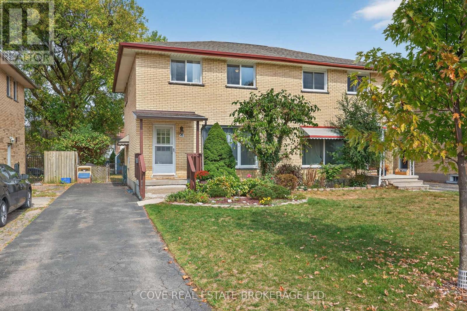40 Hawkesbury Ave, London, ON N5V 2K1