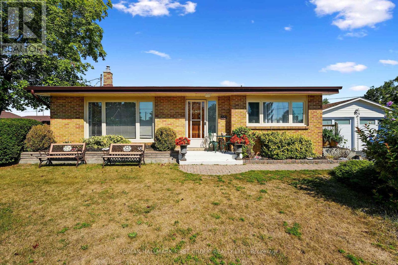 554 Elizabeth St, Cobourg, ON K9A 2A1