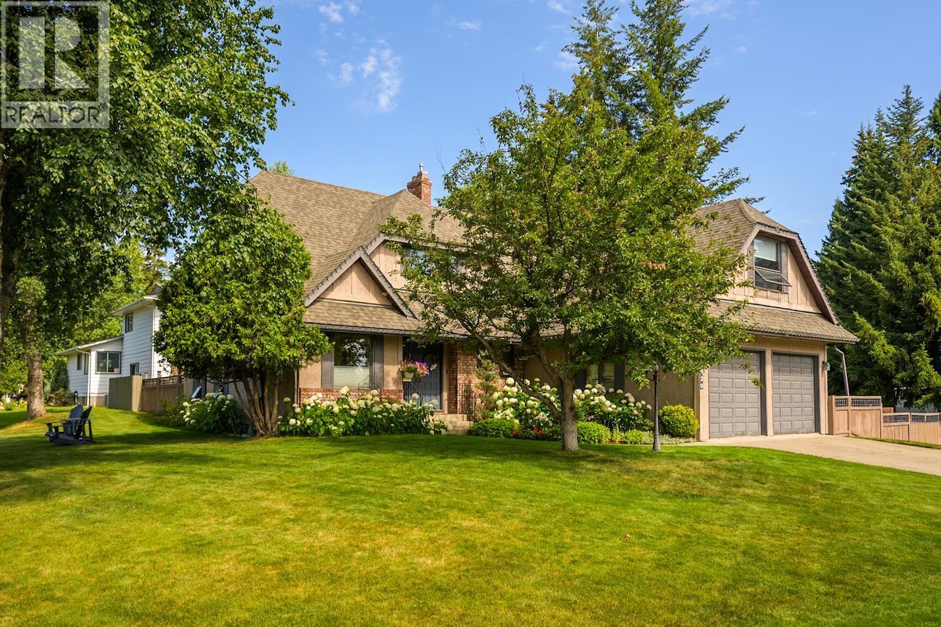 5620 Mcgrath Pl, Prince George, BC V2N 3S8
