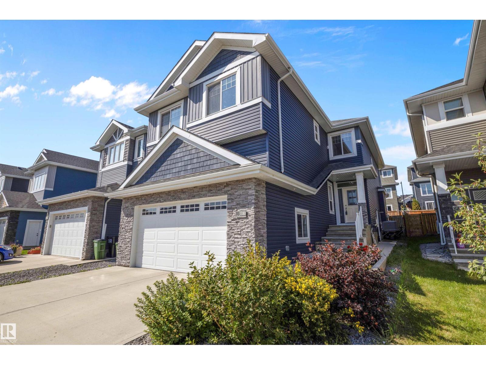 3380 Chickadee Dr NW, Edmonton, AB T5S 0K9