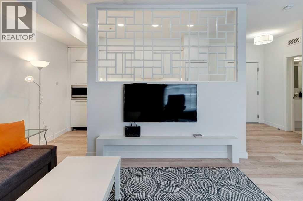 3130 Thirsk Street Nw Unit 206, Calgary, AB T3B 6H4