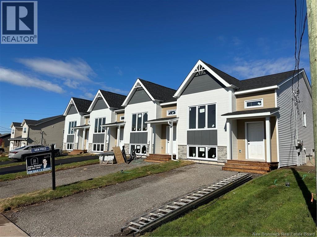 76 Warner St, Moncton, NB E1A 9X1