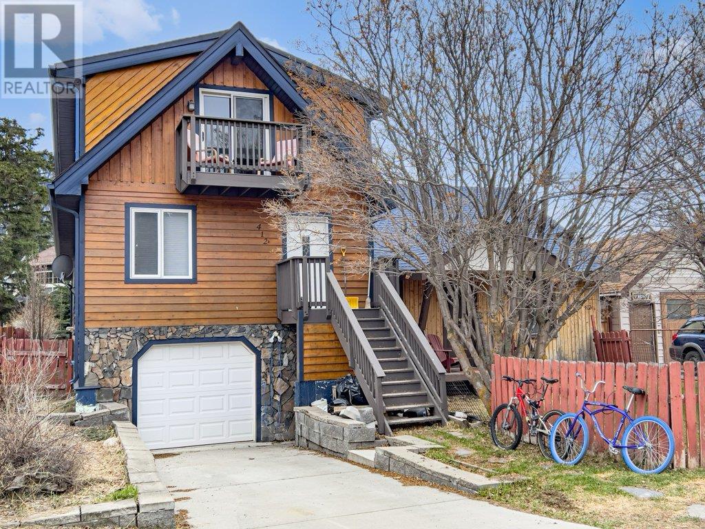 412 Cougar St, Banff, AB T1L 1A1