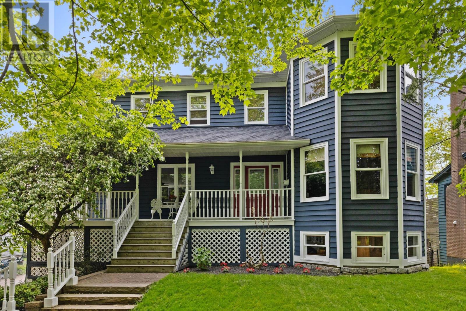 42 Twilight Ln, Dartmouth, NS B2X 2R9