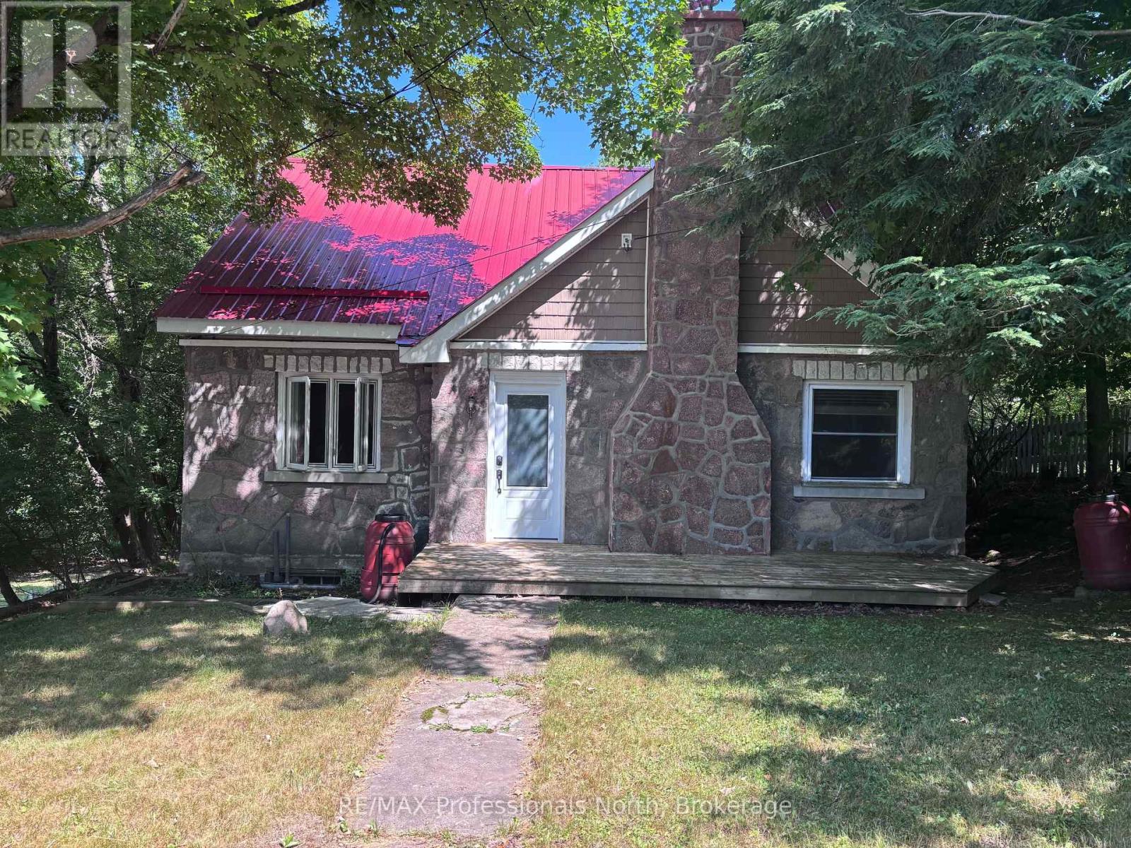 259 Highland St, Dysart and Others, ON K0M 1S0