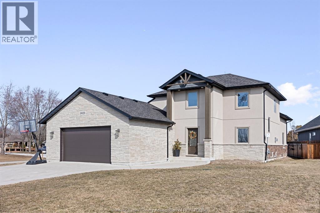 19020 Haven Ave, Lakeshore, ON N0P 2L0