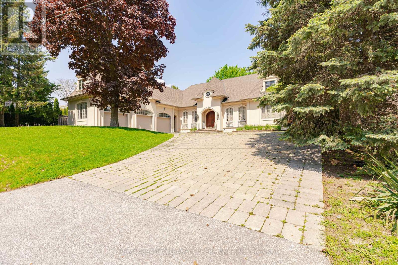 76 Thornridge Dr, Vaughan, ON L4J 1C8