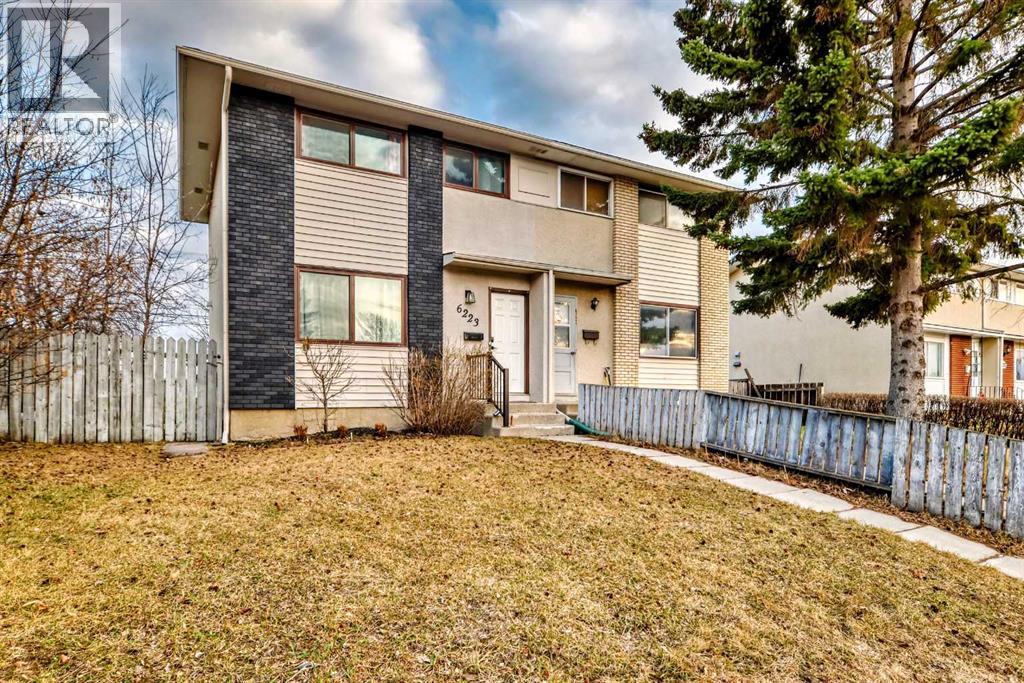 6223 Penedo Way SE, Calgary, AB T2A 3N2