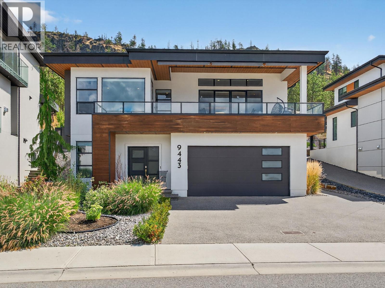 9443 Ledgestone Rd, Lake Country, BC V4V 0A4
