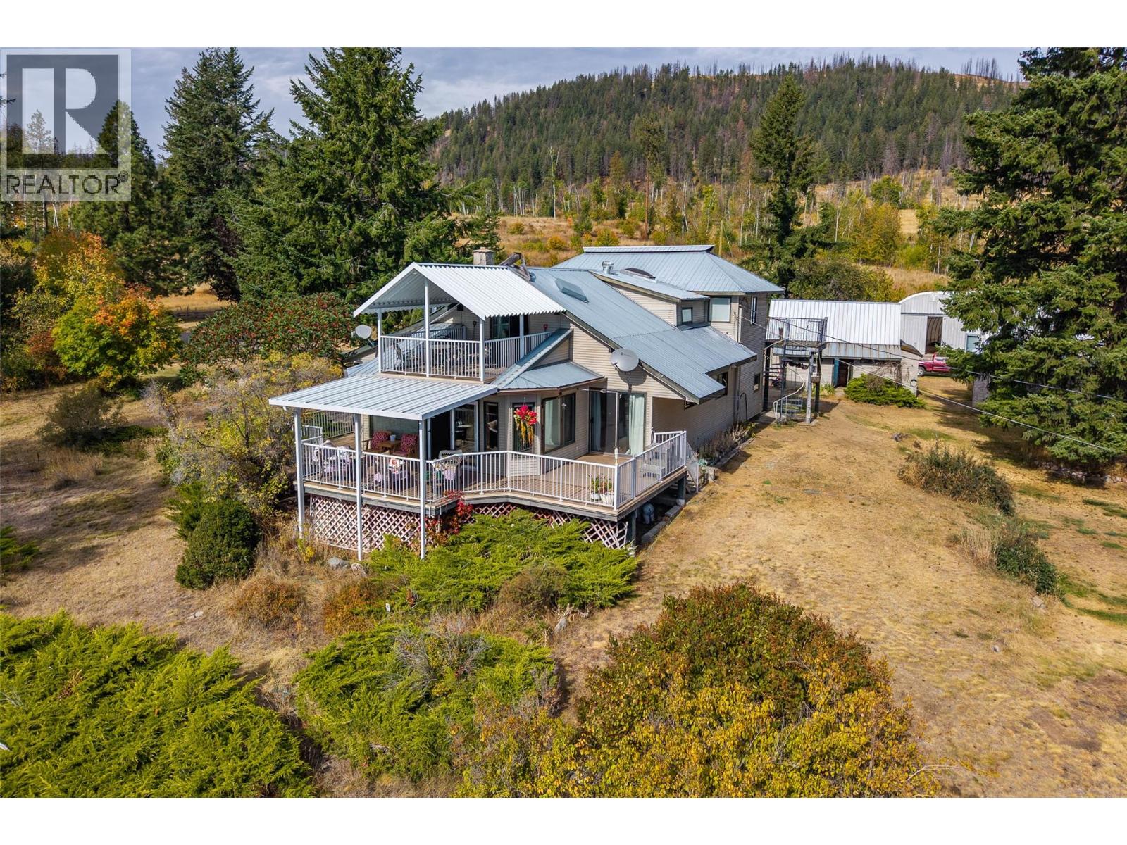 1722 Lee Creek Dr, Lee Creek, BC V0E 1M4