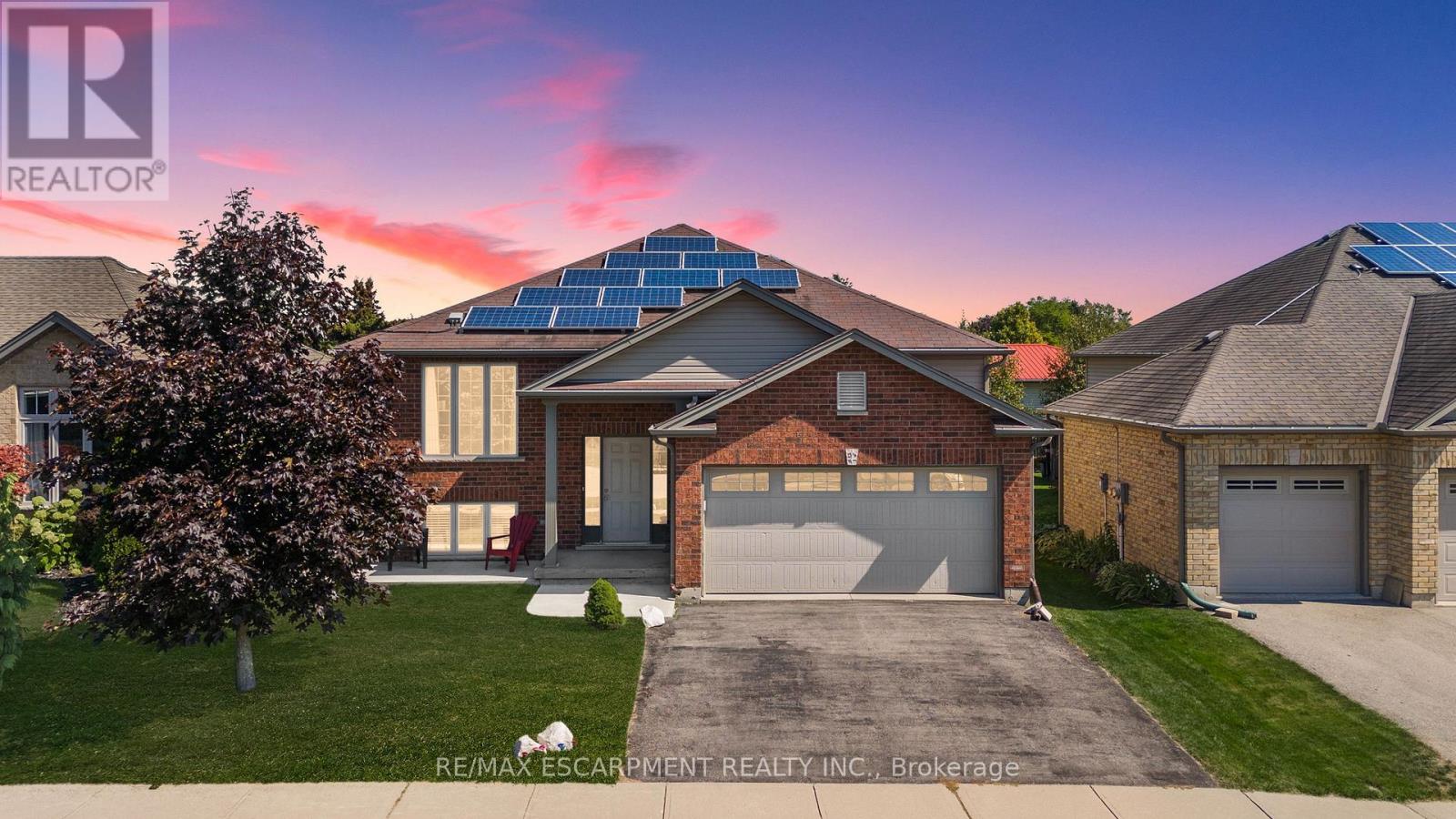 92 White Water Dr, Norfolk Port Dover, ON N0A 1N9