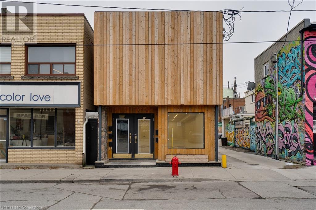 18 Barton St E, Hamilton, ON L8L 2V5