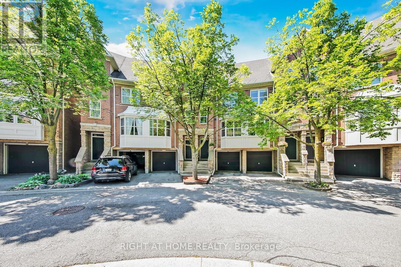 23 Michael Way, Markham, ON L3R 5G4