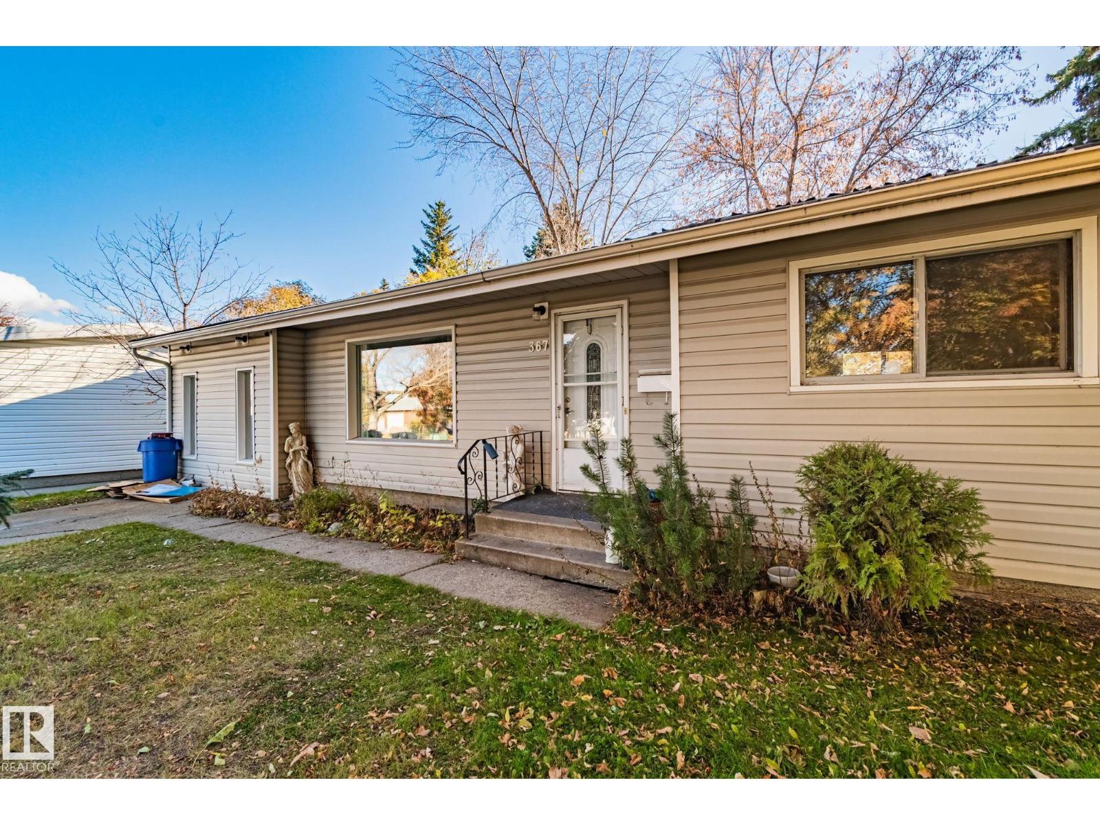 367 Evergreen St, Sherwood Park, AB T8A 1J9