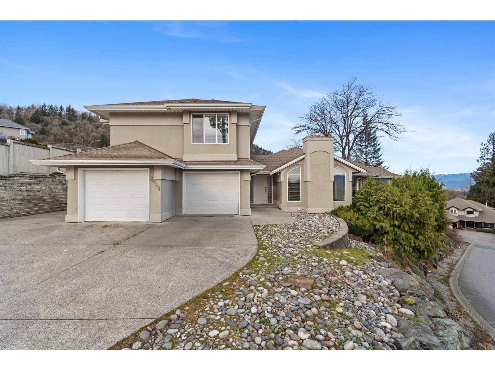 36111 Spyglass Ln, Abbotsford, BC V3G 2W7