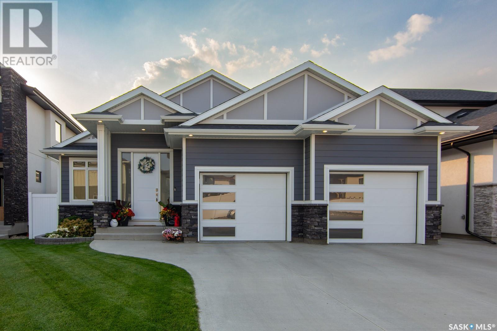 423 Sharma Cres, Saskatoon, SK S7W 1K7