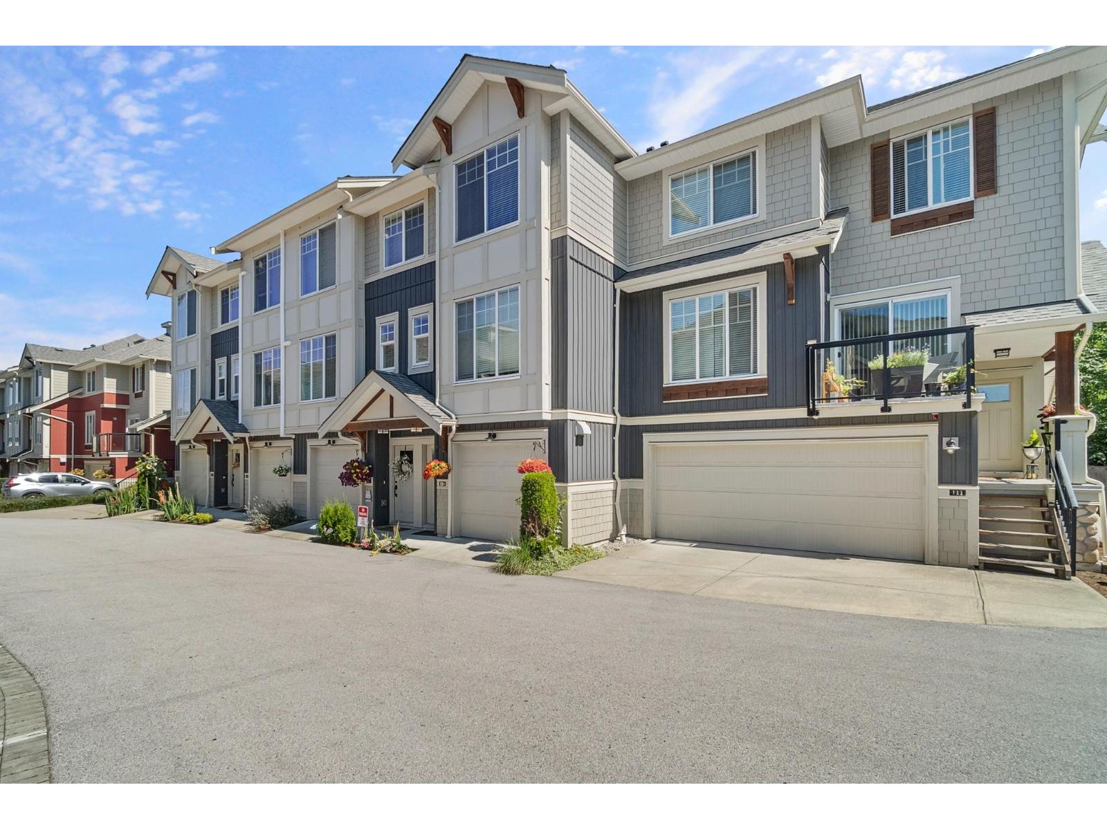 20498 82 Avenue Unit 110, Langley, BC V2Y 0V1