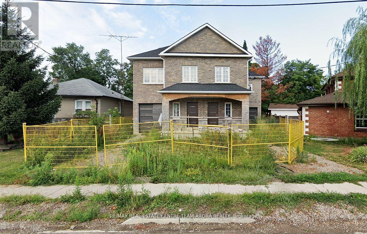 73 Park St, Brampton, ON L6X 1V1