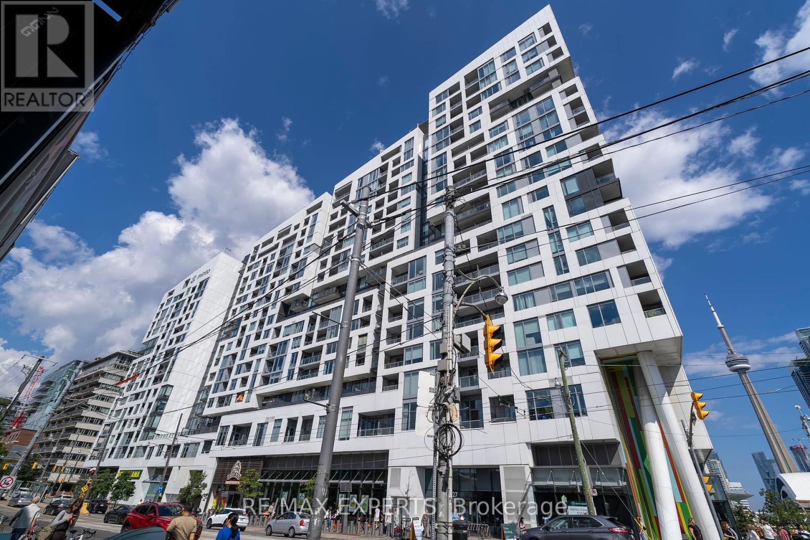 27 Bathurst St, Toronto, ON M5V 0R1