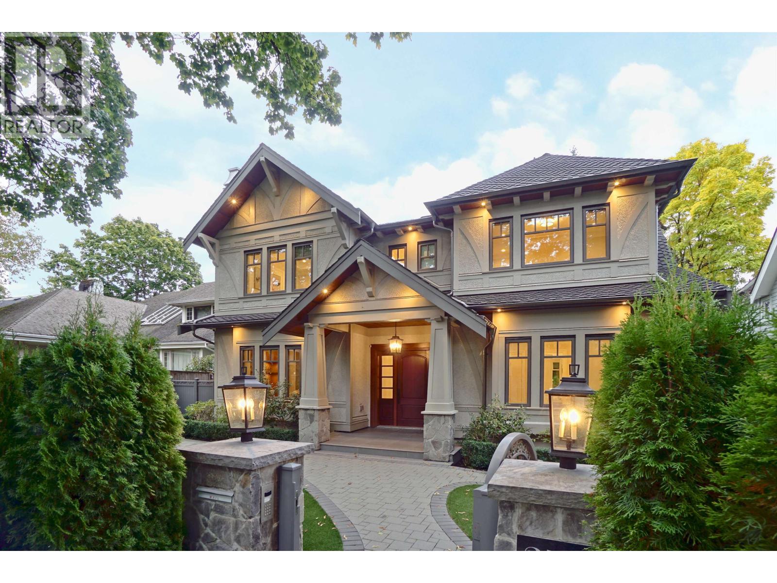 2574 W 36th Ave, Vancouver, BC V6N 2P5