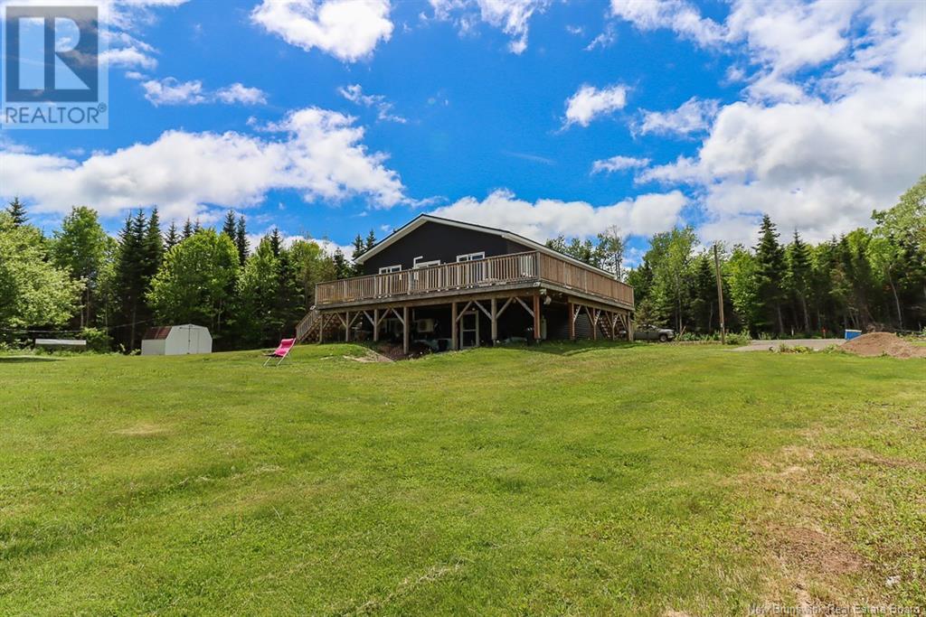 460 Big Salmon River Rd, Bay View, NB E5R 1K4