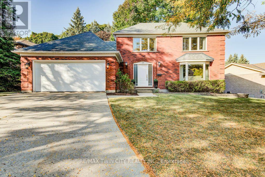 466 Kingsford Pl, Waterloo, ON N2T 1K9