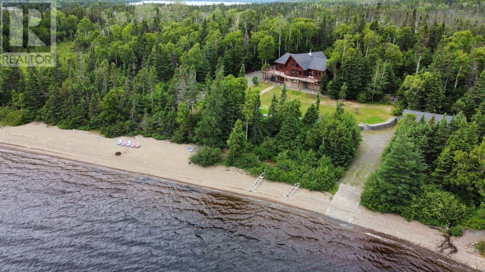 43 Pauls Lake Rd, Badger, NL A0H 1A0