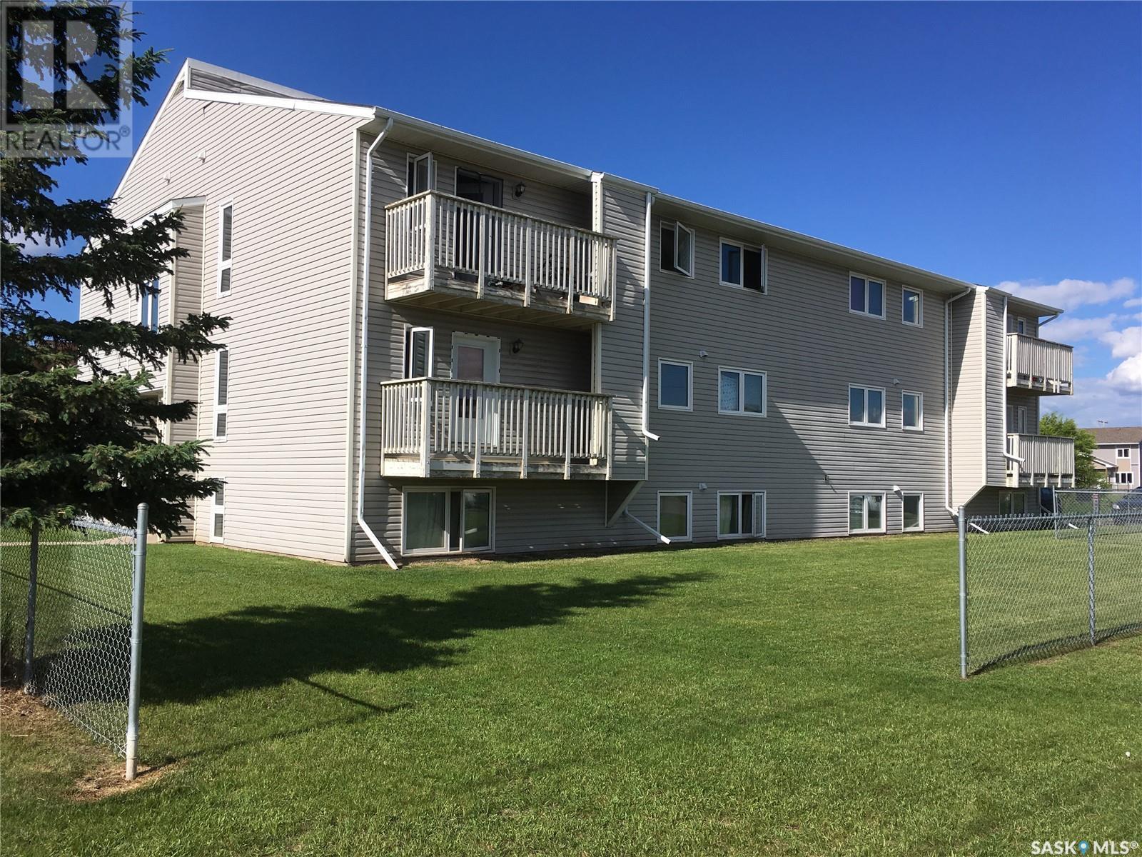 3094 5th Avenue E Unit 104, Prince Albert, SK S6V 6Z9