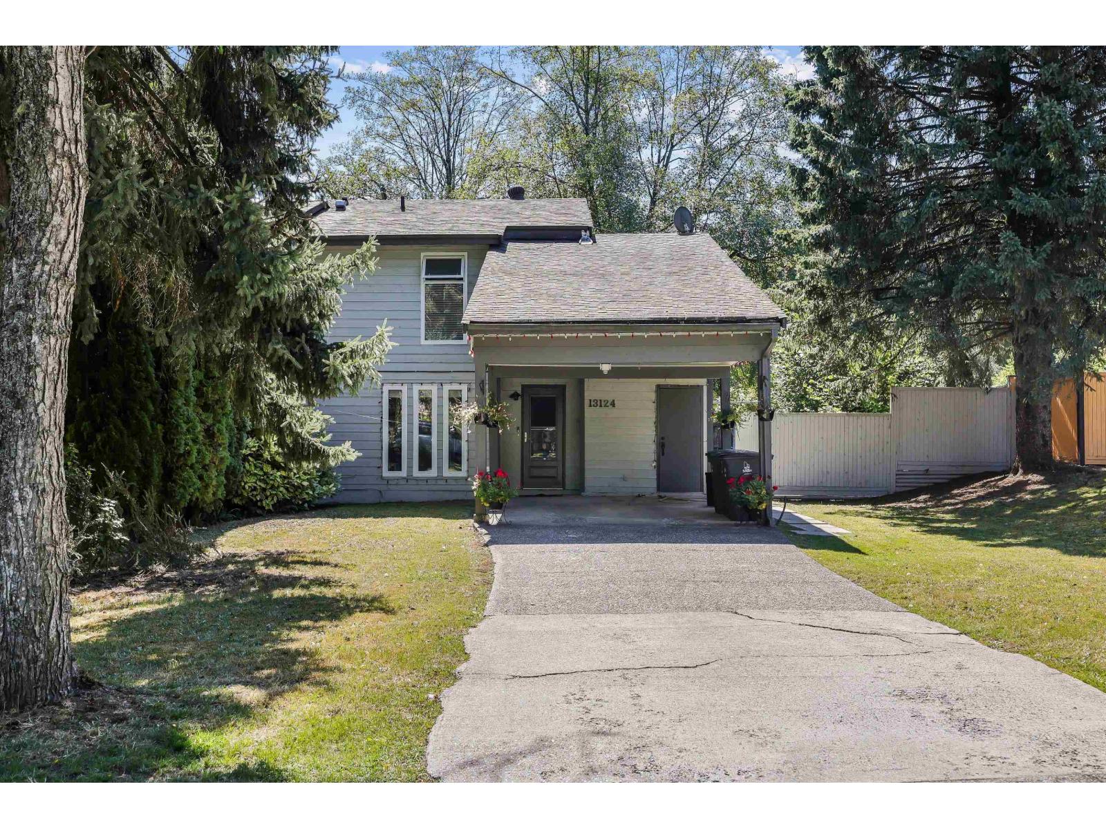 13124 Balloch Dr, Surrey, BC V3V 6Y3