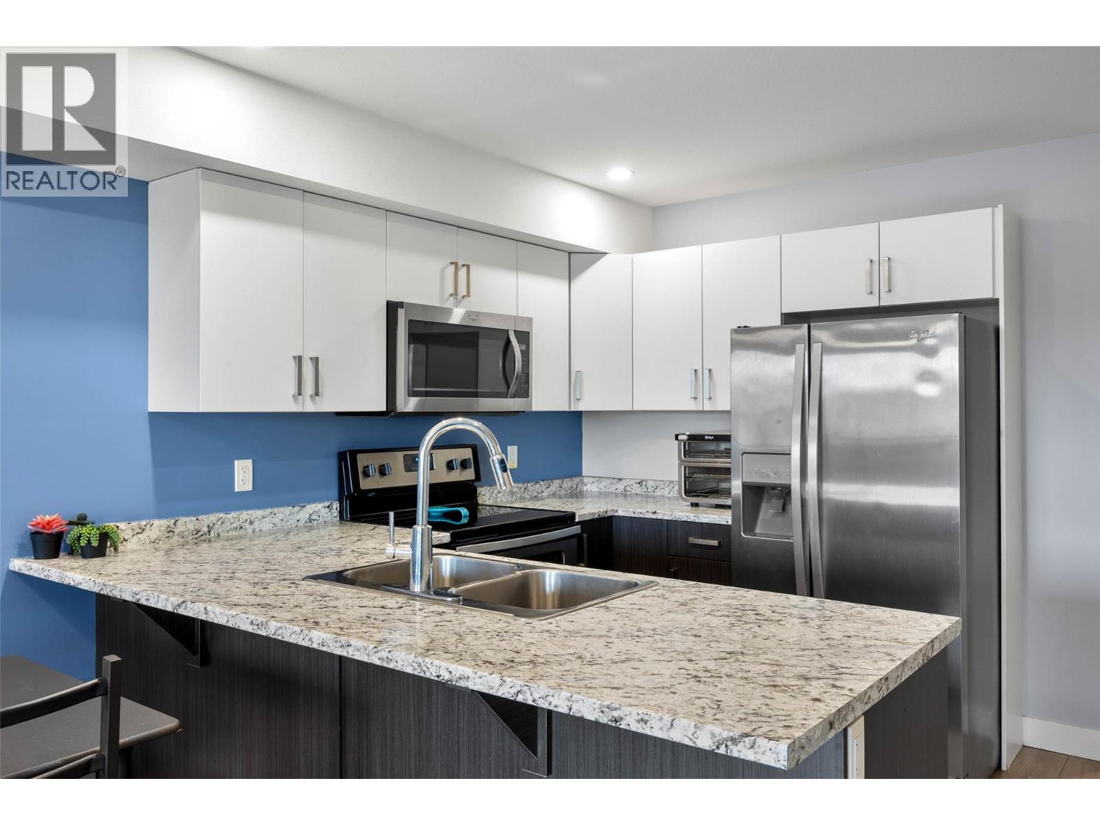 5170 Dallas Drive Unit 321, Kamloops, BC V2C 0C7
