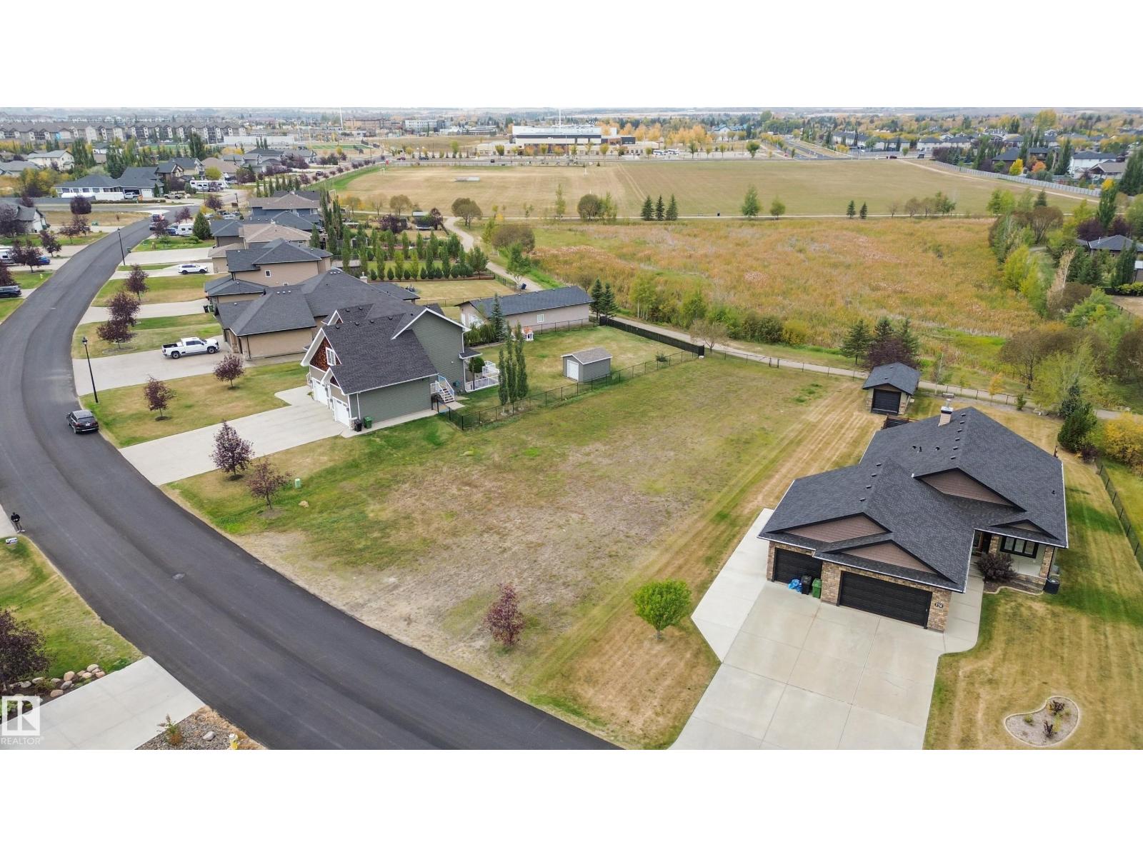 180 Greenfield Way, Fort Saskatchewan, AB T8L 0B3