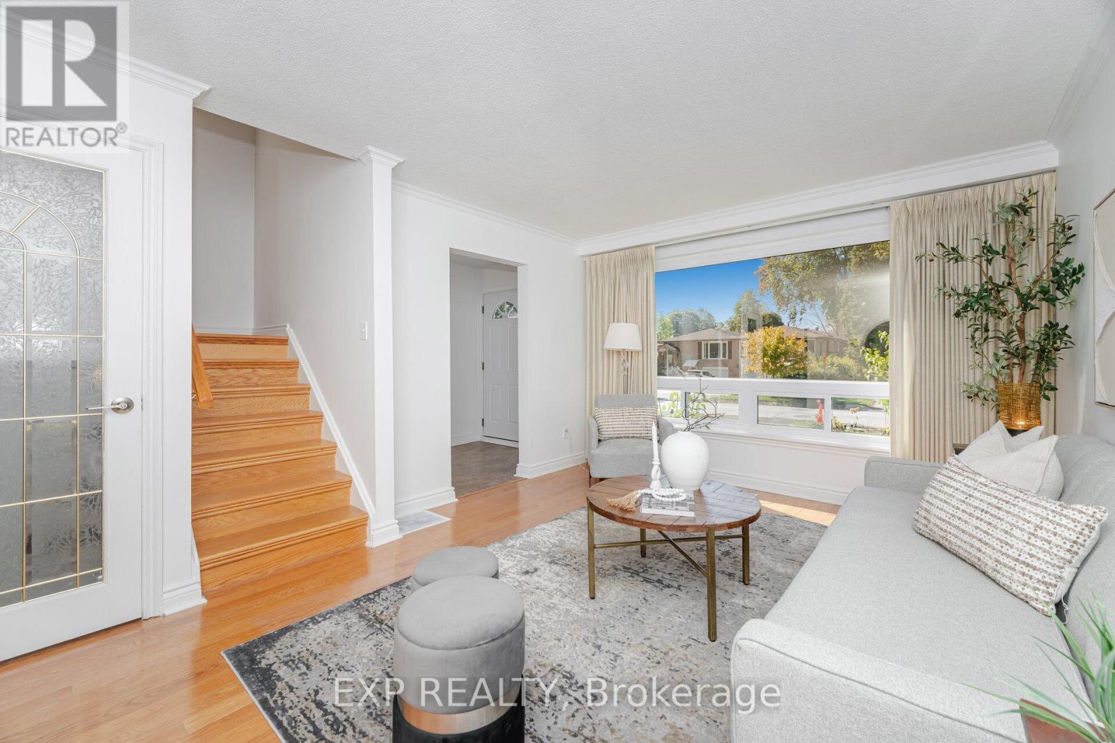 125 Hollyberry Trl, Toronto, ON M2H 2P2