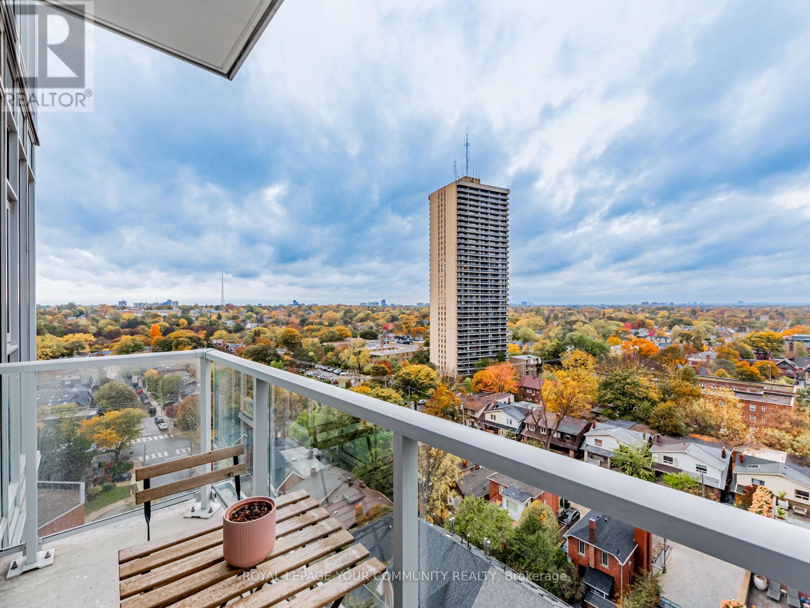 1021 33 Helendale Ave, Toronto, ON M4R 0A4