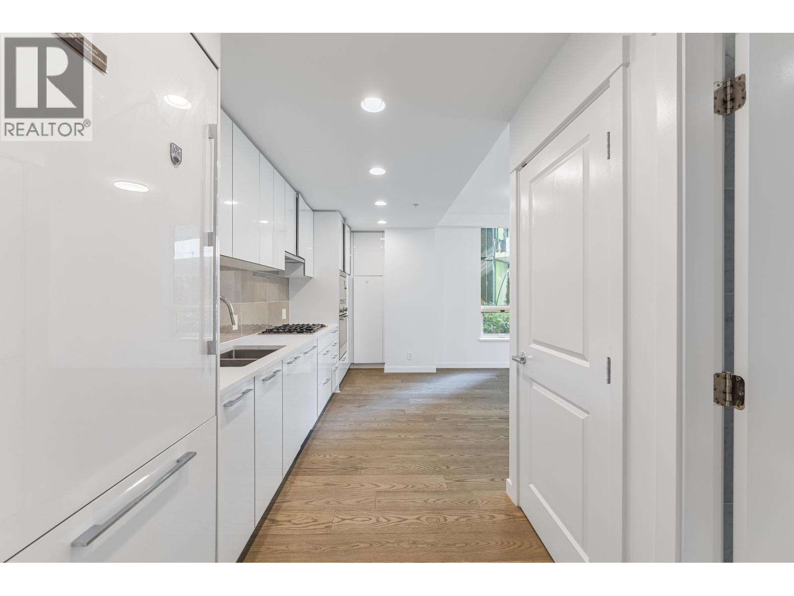 3533 Ross Drive Unit 201, Vancouver, BC V6S 0L3