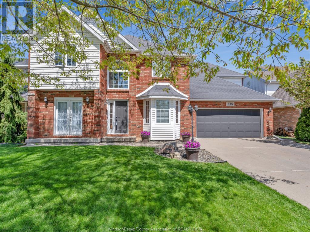 315 Millbrook Dr, Kingsville, ON N9Y 4A5