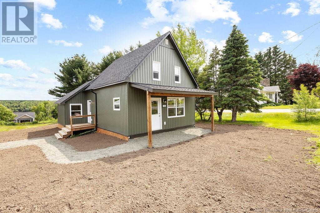 1253 Route 425, Whitney, NB E1V 4L3